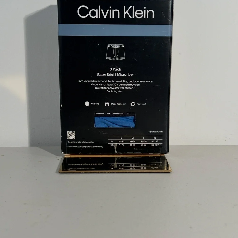 Calvin Klein Men's Microfiber Boxer Briefs - Black and Gray - Picture 3 of 3